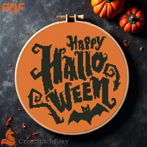 Gruseliges Halloween Schriftzug Kreuzstich-Muster (PDF Download)