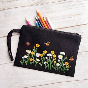 Quilted Pencil Case, Slim Pencil Case, Floral Pencil Case, Pencil  Organizer, Handmade Zipper Boxy Brush Bag 