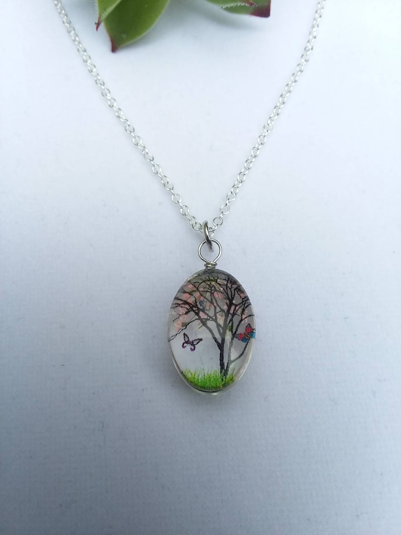Real Queen Anne/'s Lace Dried Flowers /& Painted Glass Cherry Blossom Necklace