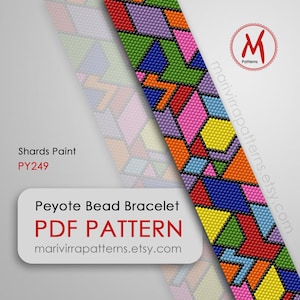 Könnte beinhalten: Ein farbenfrohes Peyote-Perlenarmband-Muster mit geometrischen Formen in Rot-, Orange-, Gelb-, Grün-, Blau-, Lila- und Rosatönen. Das Muster trägt den Titel "Shards Paint PY249" und ist als PDF-Download auf marivirrapatterns.etsy.com erhältlich.