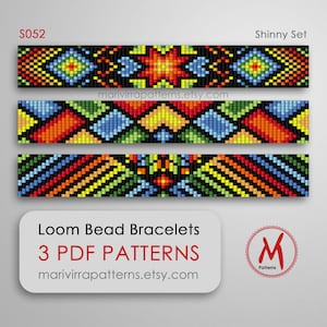 Puede incluir: Tres patrones de pulseras de cuentas de telar coloridos, etiquetados como "S052 Shinny Set". Los patrones presentan diseños geométricos con cuentas negras, rojas, naranjas, amarillas, verdes, azules y blancas. El texto "Loom Bead Bracelets 3 PDF PATTERNS marivirrapatterns.etsy.com" también está incluido.