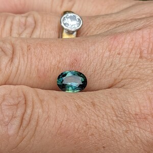 1.42 ct. Neon Teal Mermaid Bi Color Blue Green Teal Sapphire. Swiss Lab Certified No Heat/No Treat, AAA Color and Luster!