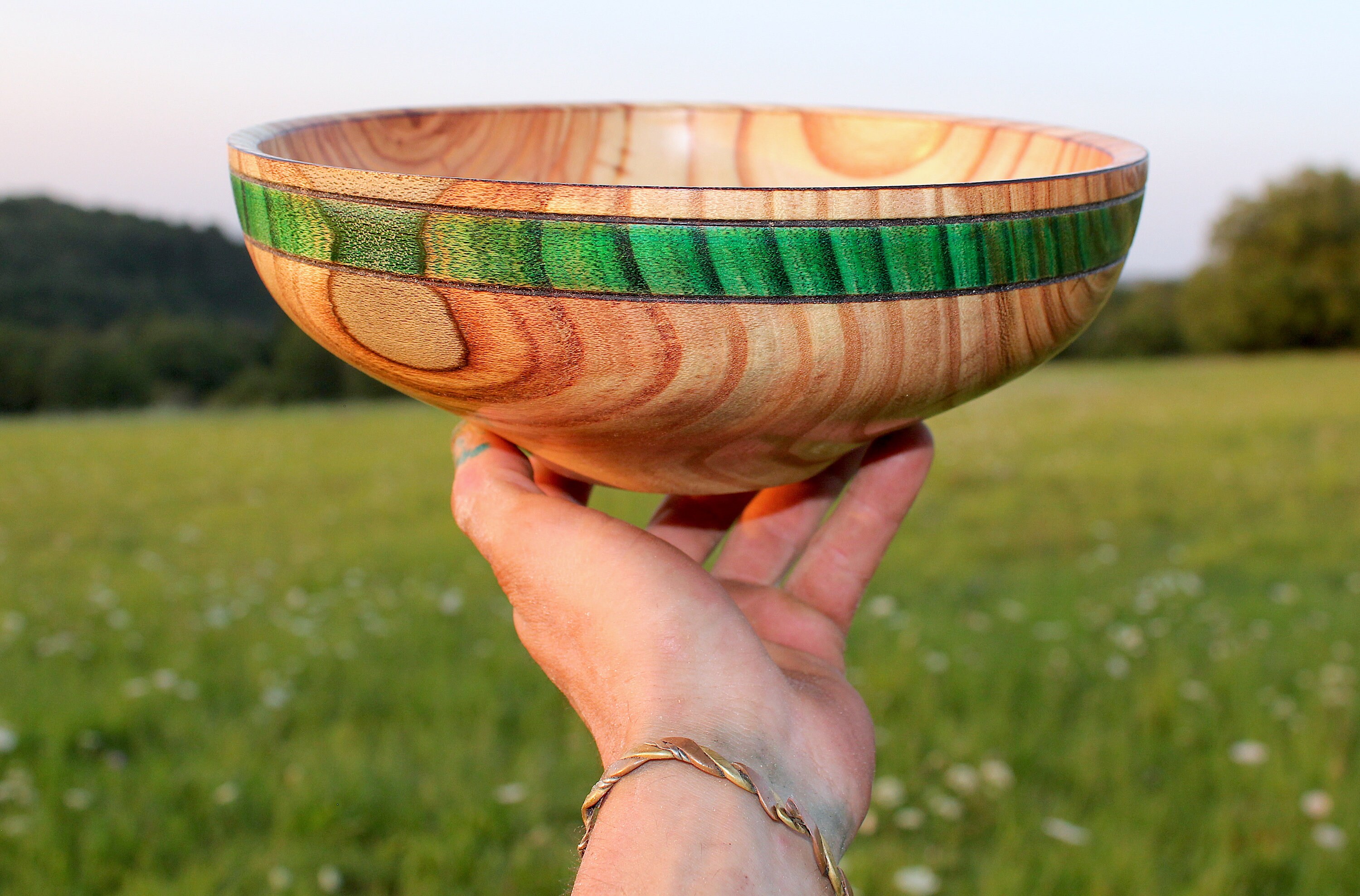 Coupe en Albizia avec Liserai Vert