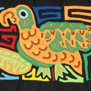 Orange-Chinned Parakeet Molita Handmade Guna Yala Panama Reverse Applique Cotton Textile Authentic Indigenous Artisan Folk Art Gift