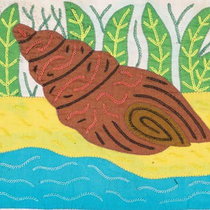 Kegel slak schelp Guna Molita Panama Mola omgekeerde stoffen katoen textiel kleine Mola Boho volkskunst stuk uniek cadeau wanddecoratie