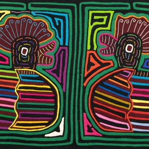 Proud Rooster Mola - Guna mola art, Kuna wall decor, Handmade textiles, Colorful designs, Panama Mola, Indigenous artwork, Vintage applique,