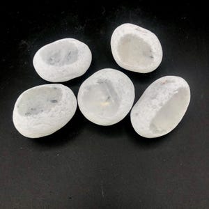Tumbled Crystal Quartz Seer Stone, Ema River Window Stone (1.5-2 inch) 01-05