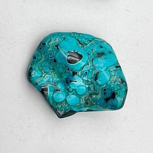 Malachite With Chrysocolla Stones, Malachite Palm Stone, Chrysocolla Natural Specimen, Size Approx. 2.2-2.4x1.7-2 inch MC01-01