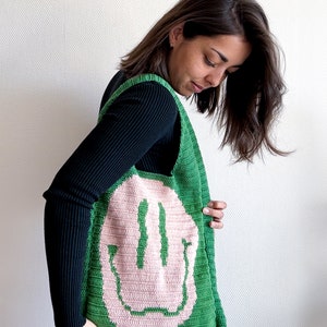 Smiley crochet tote bag