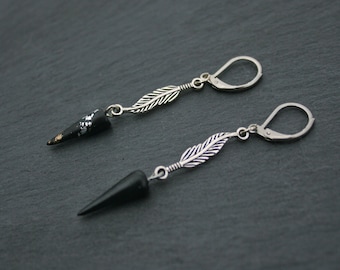 Feather earring spike long earring man / Single dangle earring for man/ Modern cool edgy punk earring/ Everyday earring man / Boho earring