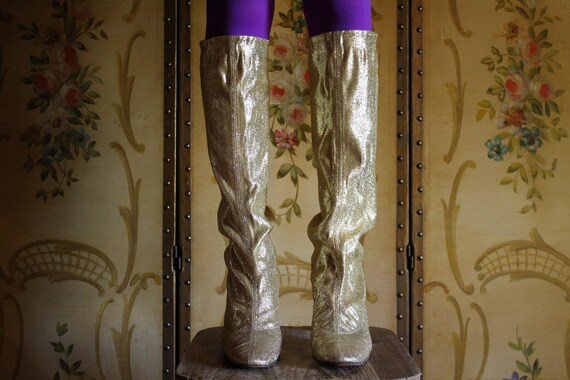 Vintage 1960s 1970s Gold Sparkle Disco GoGo Heeled