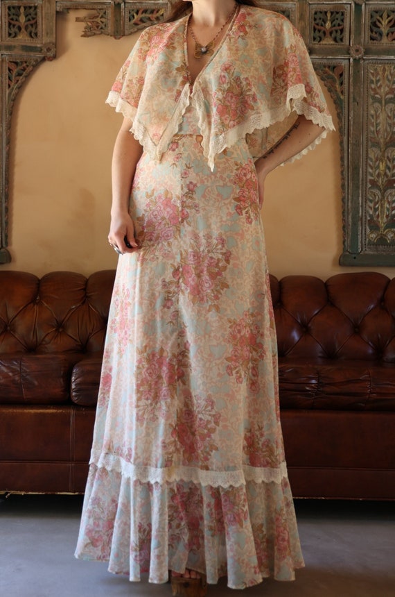 Vintage 1970s Pink Pastel Floral Maxi Dress Gunne 