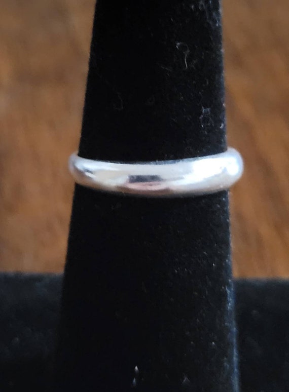Sterling silver wedding band