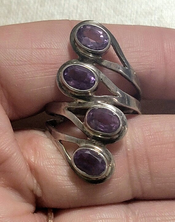 Vintage Sterling Silver Amethyst stack ladies ring - image 7