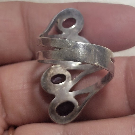 Vintage Sterling Silver Amethyst stack ladies ring - image 5