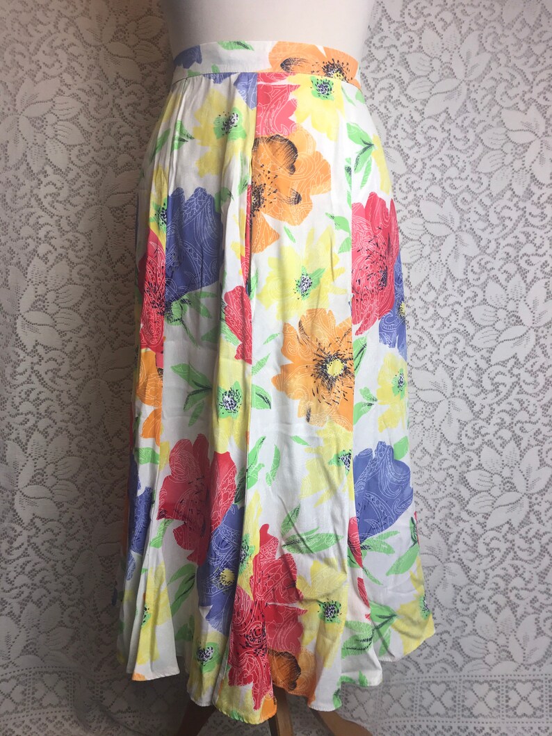 Floral bright flowy skirt