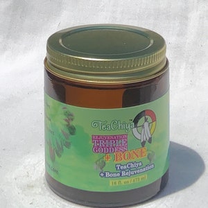 Comfrey Formula Salve
