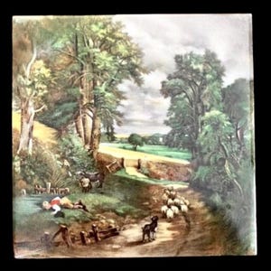 Puede incluir: Una pintura de un paisaje rural con un camino sinuoso, árboles, un rebaño de ovejas, un perro y una figura tendida en el suelo. El cielo está nublado y los colores son apagados.