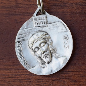 Holy Face of Jesus Medal, Pope Pie XI Pendant Antique Italian Medal Jubilee Year 1933