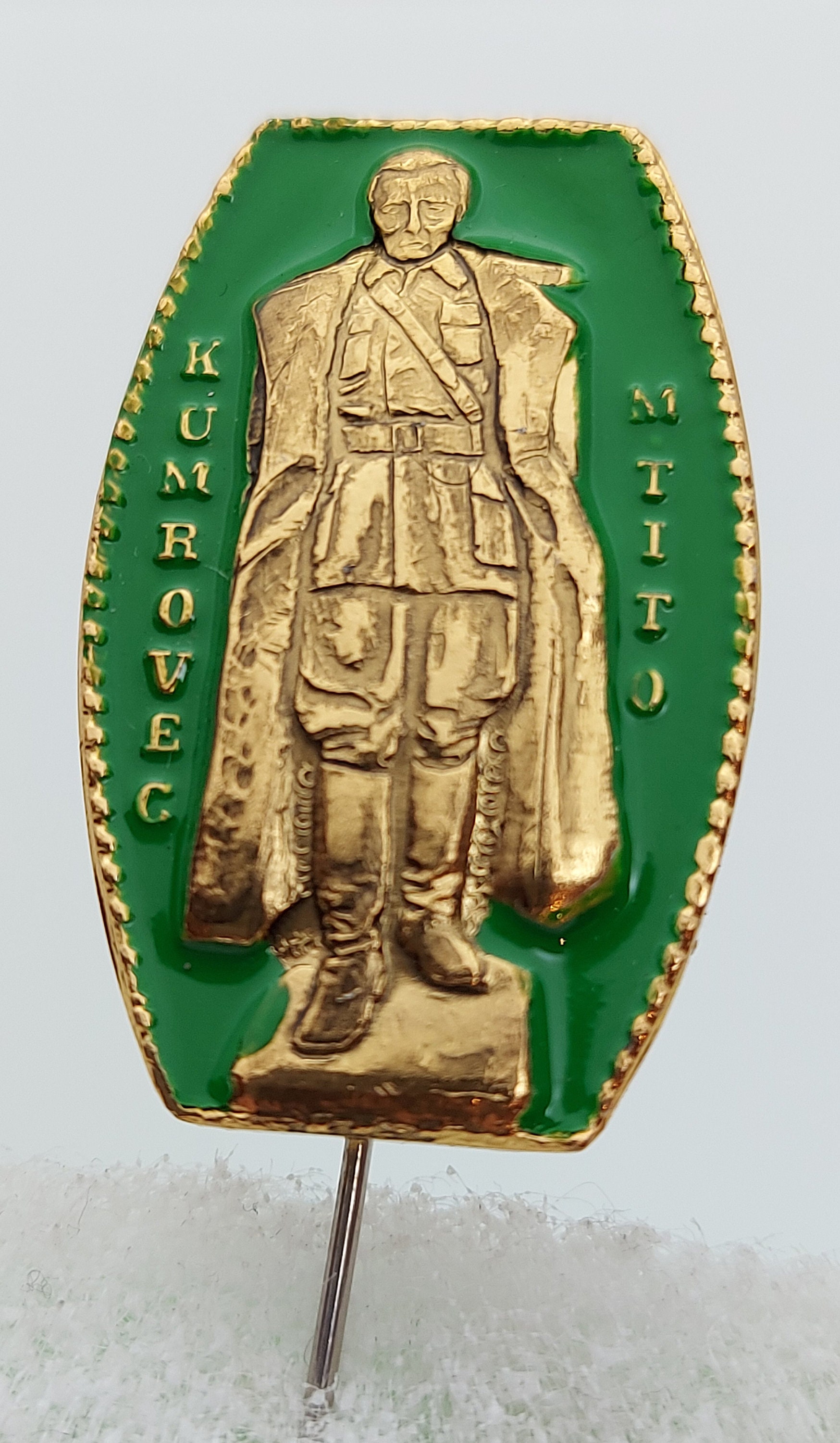 Vintage Pin Badge Football Club FC RADNICKI Pirot Serbia - Israel