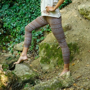 LEGGINGS TRIBU ETHNIQUE, yoga image 1