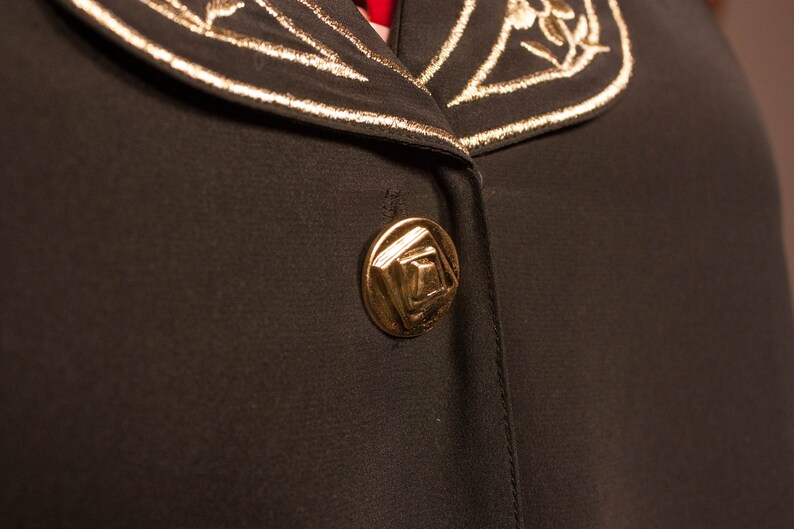 Vintage black women/'s blouse with gold embroidered collar