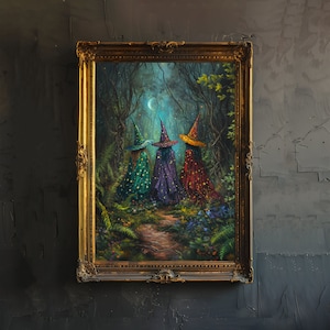Peut inclure: Une peinture encadr&eacute;e repr&eacute;sentant trois sorci&egrave;res marchant dans une for&ecirc;t la nuit. Les sorci&egrave;res portent des chapeaux pointus et des robes flottantes. La for&ecirc;t est sombre et myst&eacute;rieuse, avec des &eacute;toiles qui scintillent dans le ciel.