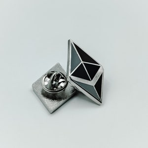High-quality Ethereum pin - the ideal gift for crypto fans