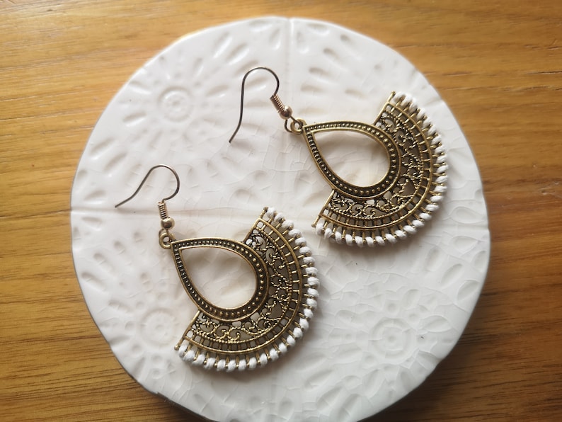 Boho Chic Jewellery Bronze Fan Shape White Wires earrings Antiqued Brass Earrings Rustic Bohemian Earrings Hippie Ethnic Earrings