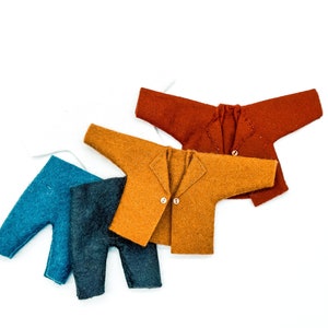 Wichtel Miniatur Kleidung Jacke, Hose, Hemd für Wichtel handgemacht verschiedene Farben