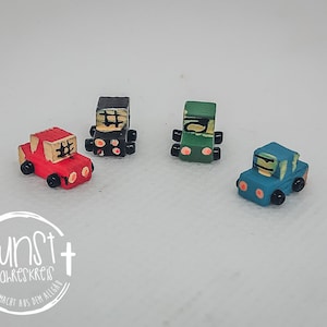 Wichtel Miniatur Spielzeugautos verschiedene Farben handgemacht Puppen