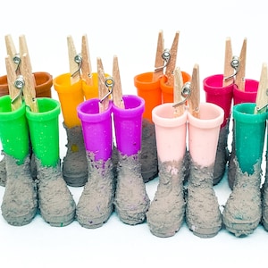 Wichtel Miniatur Gummistiefel schmutzig verschiedene Farben