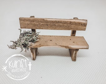 Wichtel Miniatur Holzbank Sitzbank Bank mit Moos handgemacht aus Holz