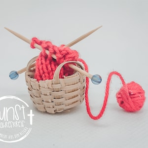 Wichtel Feen Puppen Miniatur Strickzeug mit oder ohne Korb handgemacht