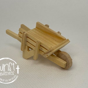 Kabouter miniatuur kerststal accessoires handkar ladderwagen kruiwagen handgemaakt van hout