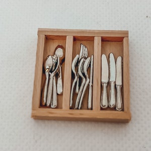 Wichtel Miniatur Wichtelzubehör Besteck Kasten Löffel Gabel Messer