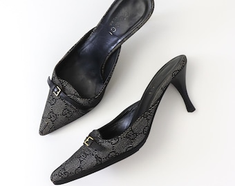 靴 Vintage Gucci Monogram Mules 37 GUCCI MONOGRAM SABOT| Gucci Monogram Leather Mule | Fashion