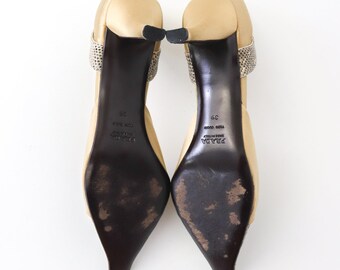 靴 Prada lace up kitten heel pointed toe PRADA Vintage Black Leather Pointed Toe Pumps With Floral