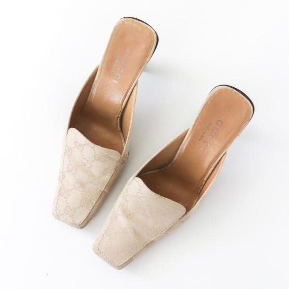 靴 Vintage Gucci Monogram Bow Mules 36 1/2 Vintage Gucci Monogram Bow Mules 36 1/2