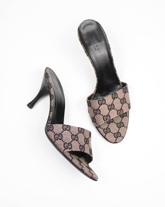 Gucci, Vintage Gucci Pale Pink Monogram Canvas Mule Heels / 37.5 (US 7.5)