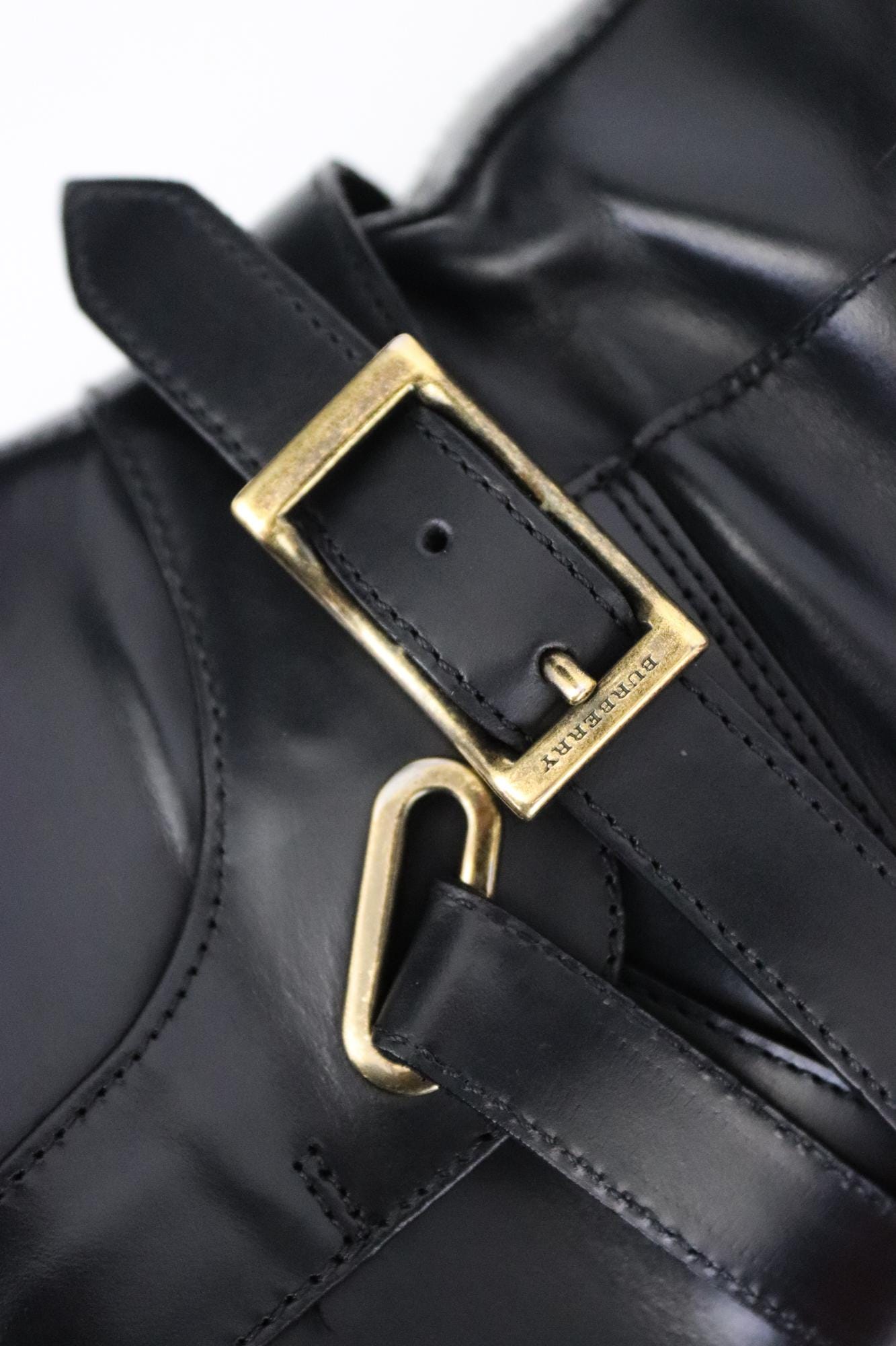 Vintage 2000s Burberry Adelaide Black Leather Riding Boots/ 37 (US 