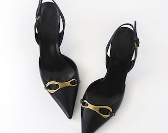 Vintage Gucci Beige Canvas GG Monogram Mules Leather Bow