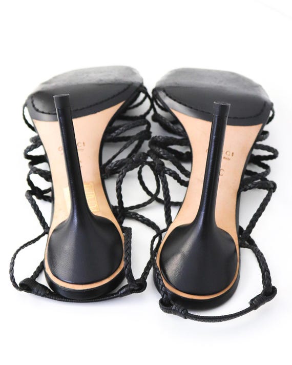 Vintage F/W 2002 Gucci Black Braided Leather Stiletto Sandals / 36