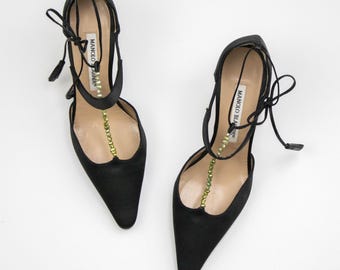 Vintage Manolo Blahnik T-Strap Freshwater Pearl Embellished Lace Up Heels / 36 (US 6)