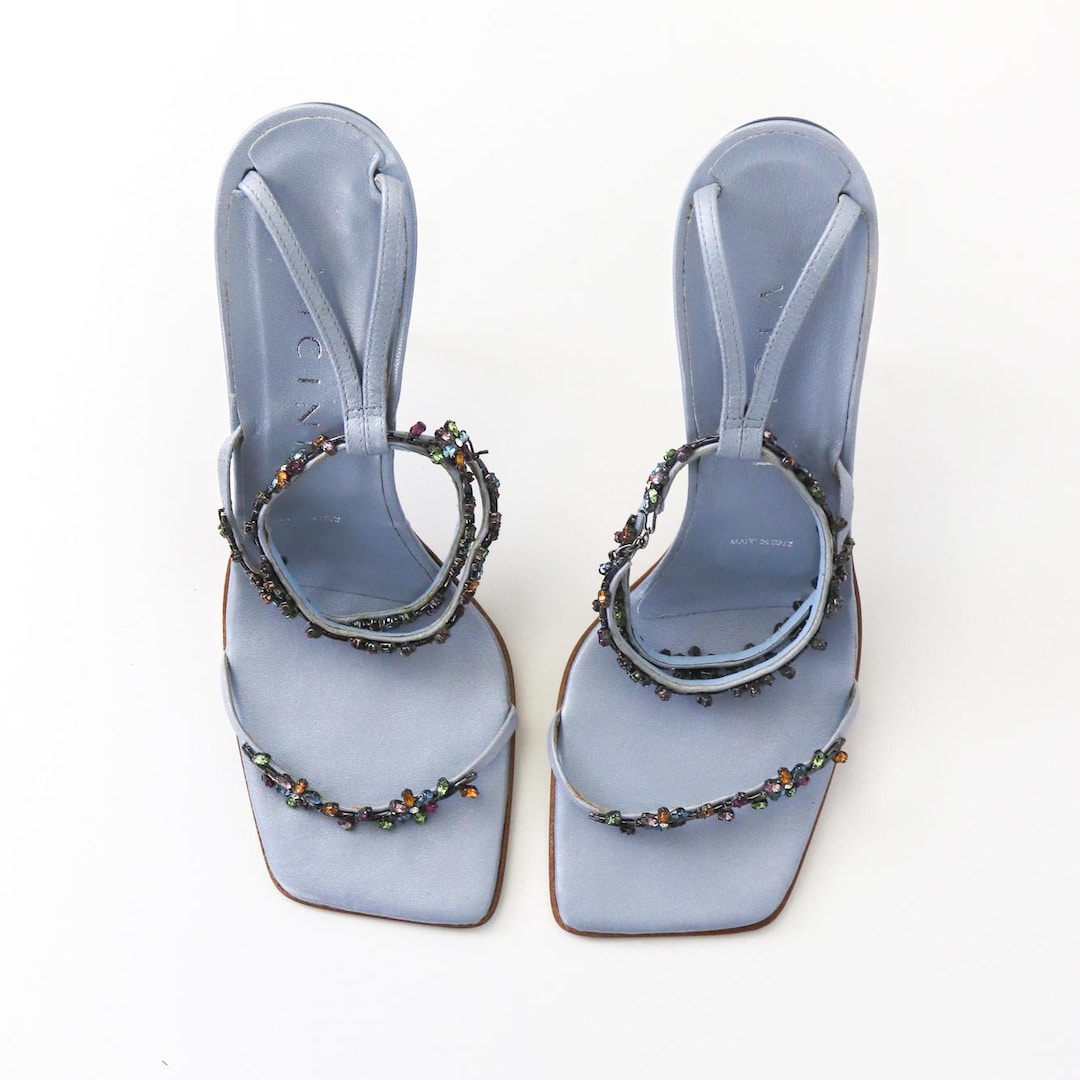 Vintage Vicini Giuseppe Zanotti希少品 Vintage Vicini Giuseppe Zanotti Baby Blue Bejeweled Heels / 38.5