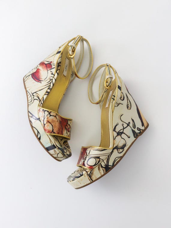 Vintage S/S 2008 Prada Fairy Collection James Jean Printed Wedge Heels / 36 (US 6)