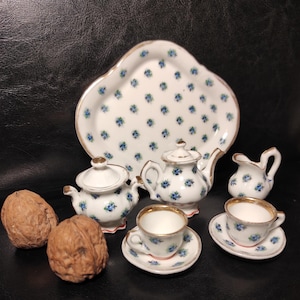 Juego de té de porcelana en miniatura vintage para casa de muñecas/Juego de té de porcelana antigua con pequeñas flores azules/Juego de té de porcelana fina coleccionable