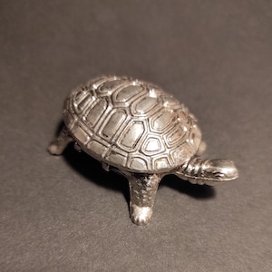 Vintage Turtle Pill Box - Small Trinket Box - Silver Tone Pill Box Shape of a Small Turtle