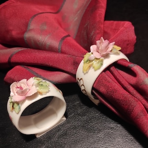 Royal Albert - Two Vintage Porcelain Napkin Rings with Delicate Molded Roses/Miscellaneous English Napkin Rings Mid Century