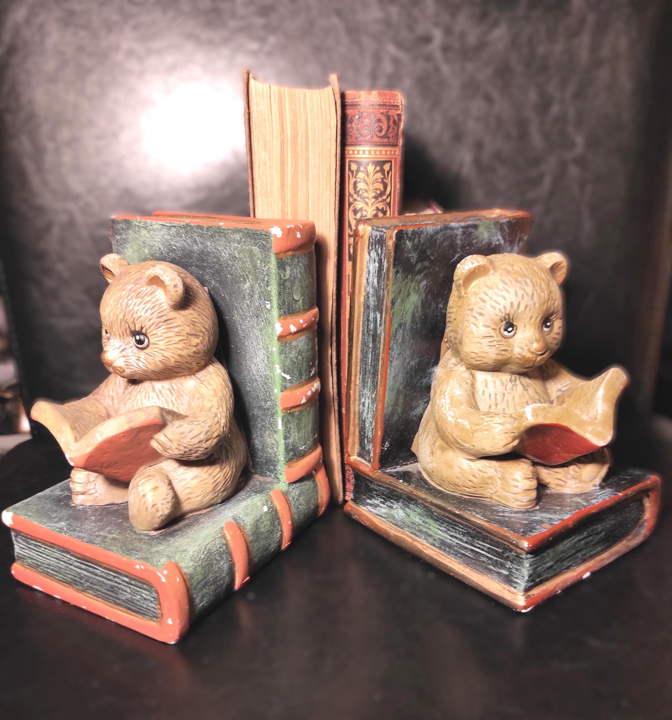 クマが本を読んでいるデザインのヴィンテージ風セラミックブックエンド